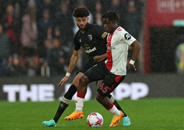 貢獻和領導 貢獻和領導