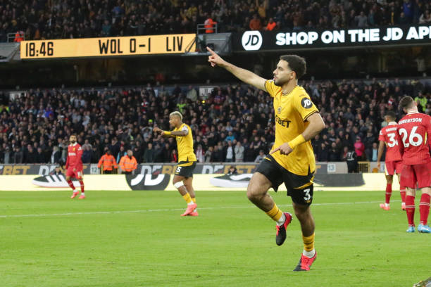 中的表现无 中的表现无